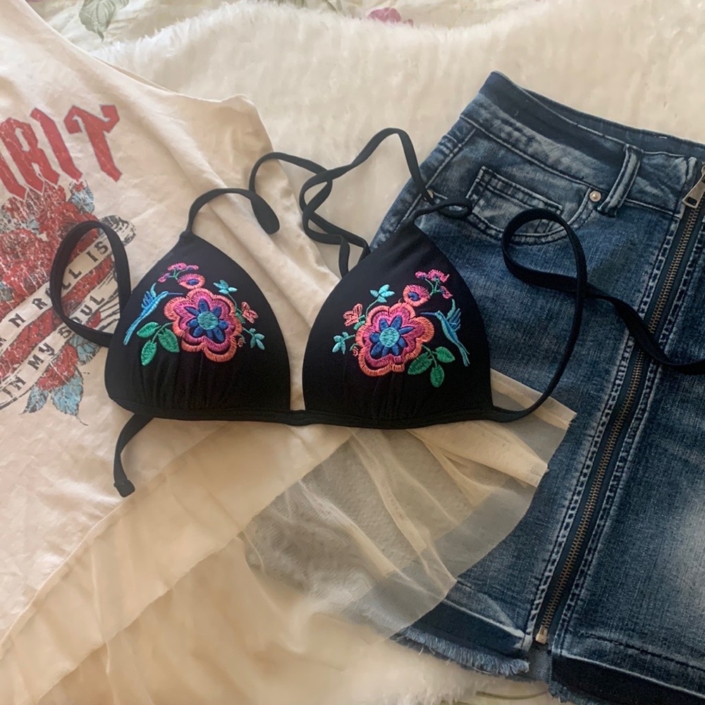 🌟 - 3x15 from BP cream top, Arizona Jeans Co bikini top and blue Jean skirt.